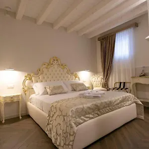  Gasthuis Ca' Vittoria Boutique House Apartsuite